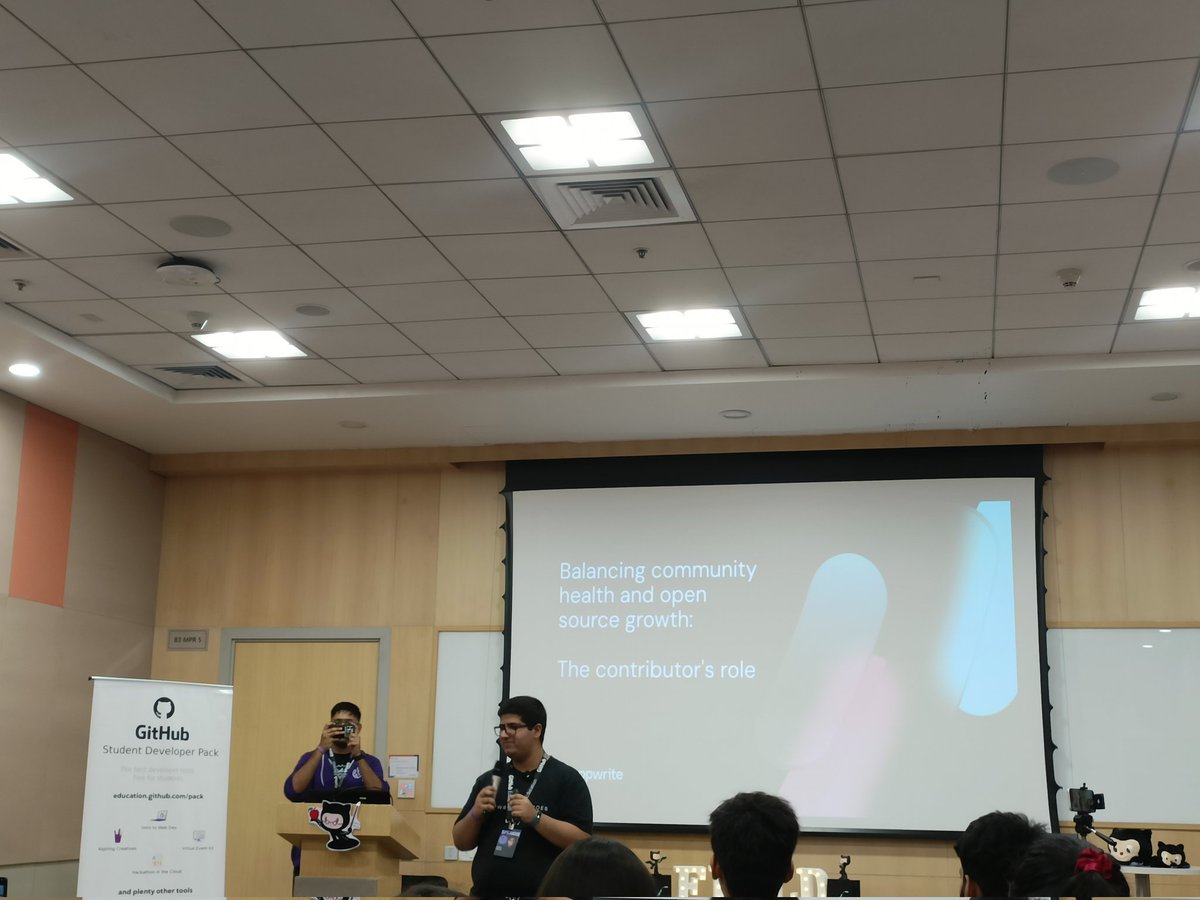LaxdipPatel's tweet image. Let&apos;s learn about the community health and Growth of Open-Source @adityaoberai1  at @GHFieldDayIndia 
#GitHubFieldDayIndia
#GHFDIndia2024
@GitHubEducation