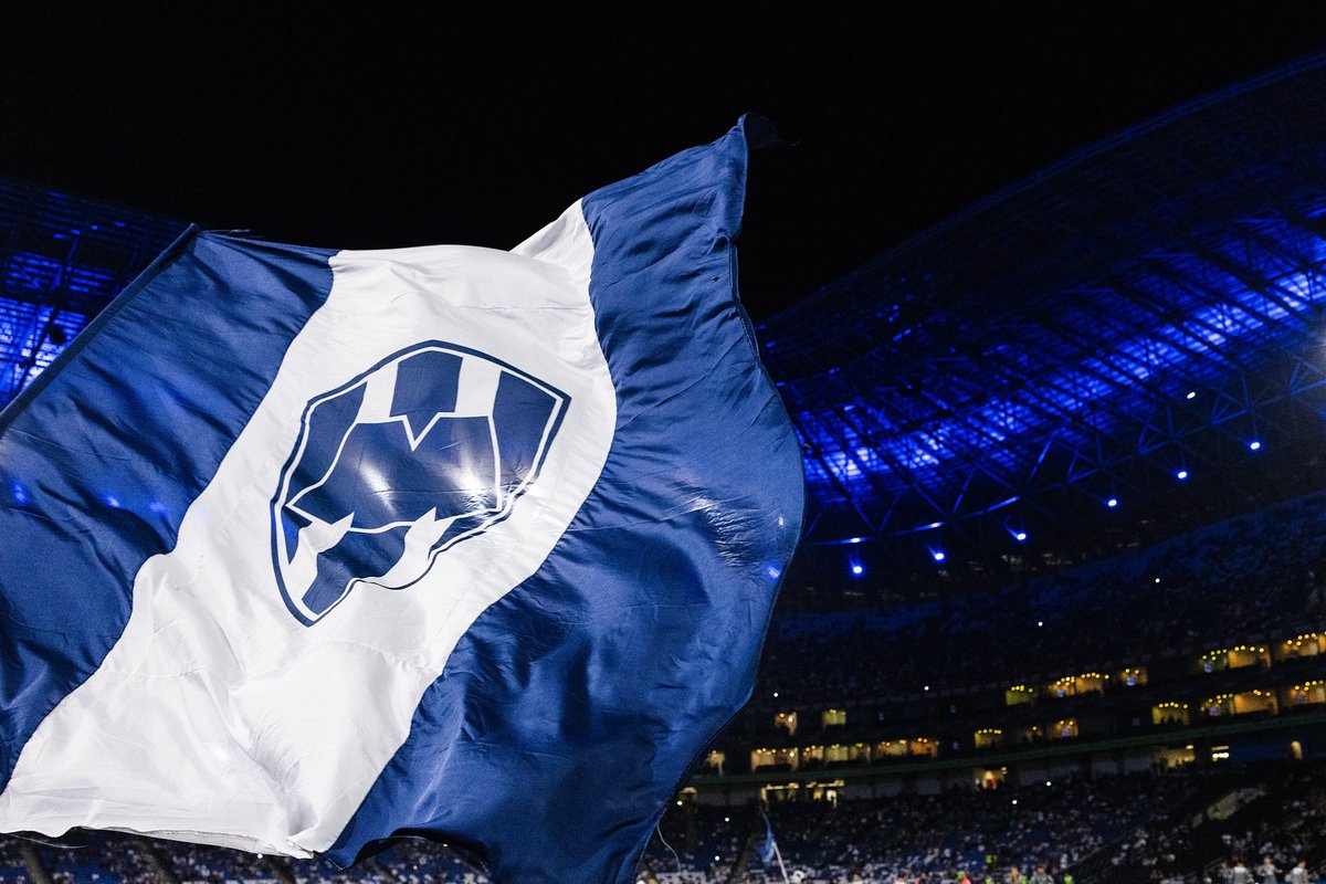 Rayados's tweet photo. RT 🔄 SI HOY GANAMOS LOS RAYADOS.🔵⚪ https://t.co/mYJeEjNGEr