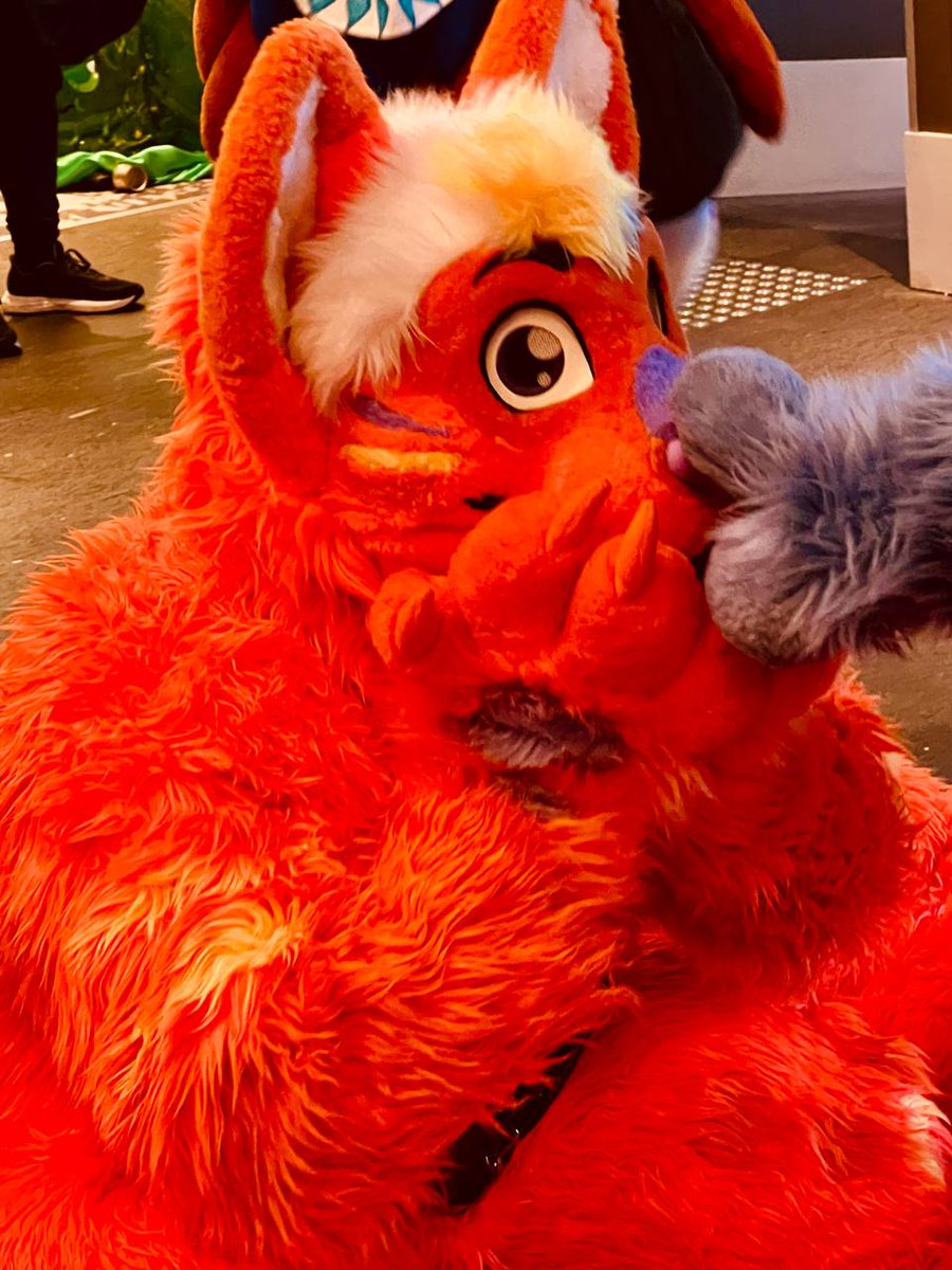 Alikae the galactic sabre tweet media