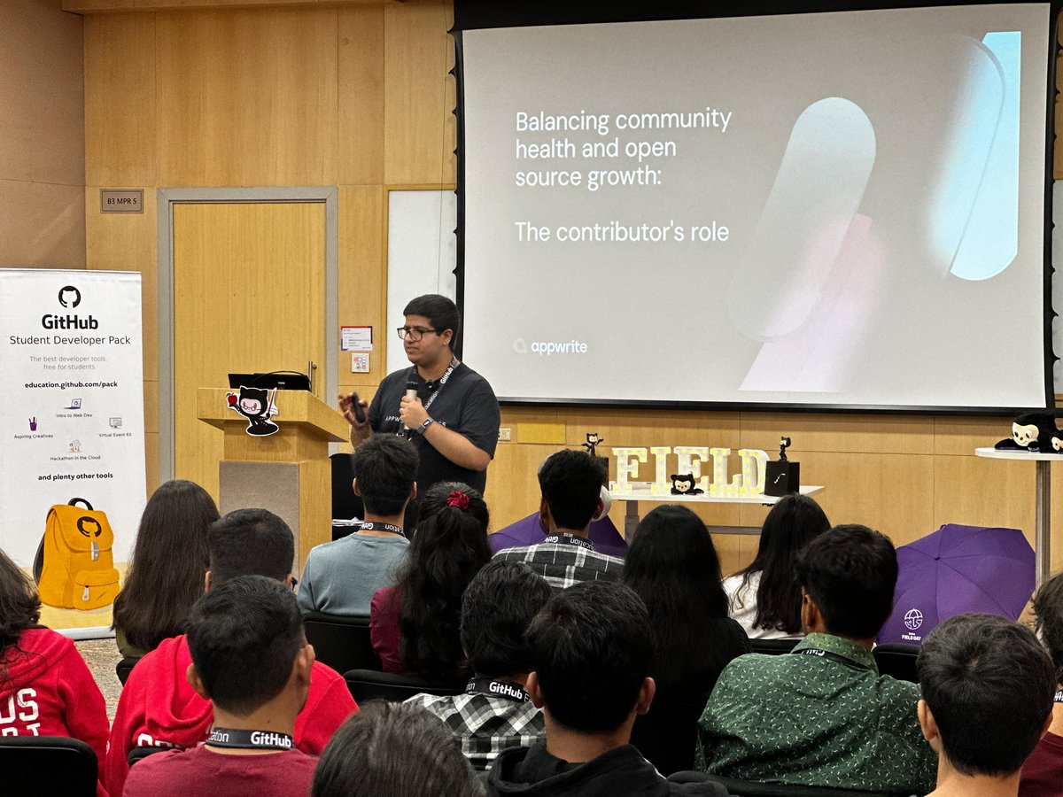 GHFieldDayIndia's tweet image. Just wrapped up an awesome talk by @adityaoberai1 on open source!

Mona is learning so much about community and collaboration.

Who else found it inspiring? #GitHubFieldDayIndia #opensource
