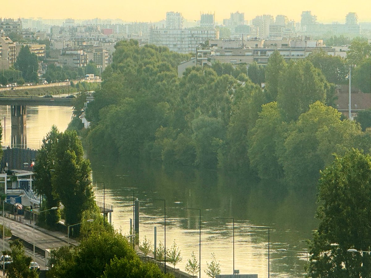 Devin Heroux tweet media