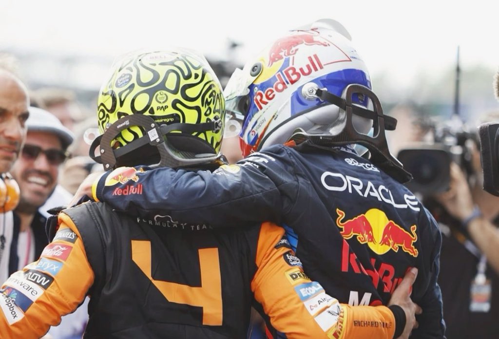 heart4VER's tweet image. do you ever be having a bad day but then think about how EVERYONE was so happy when Lando Norris got his first win in Miami ??!!