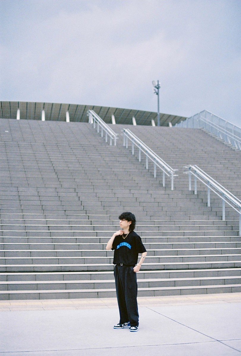 18:00- 

一般オンラインスタート▶️
服お揃いにしよ🫶