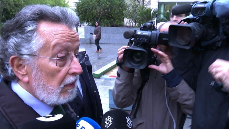 A buenas horas...
De esto no habla Feijóo?
17 años después, y esto no es una imputación, es una condena firme por malversar pasta pública y cobrar mordidas de empresarios contratistas del Ayto de Valencia
Alfonso Grau, mano derecha de Rita Barberá, condenado a 4,5 años de prisión