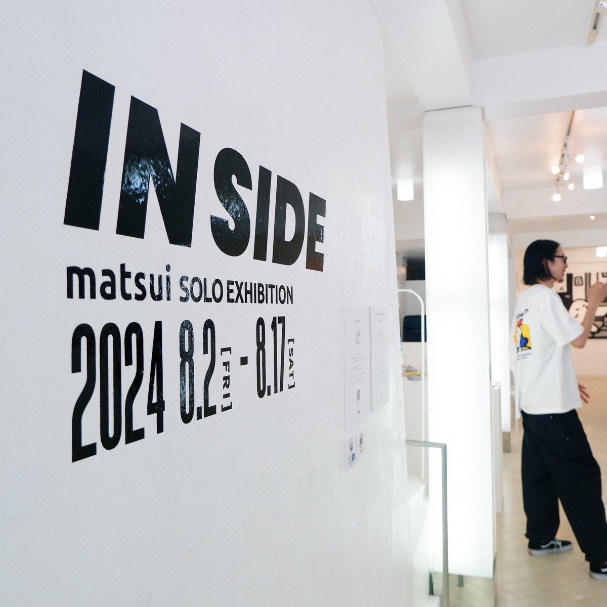matsui9988's tweet photo. 中目黒のMDP GALLERYさんにて個展が始まりました🐶🎉！8/3と8/4は僕も在廊しているのでぜひ遊びに来てください〜！大きい作品やドローイング、グッズなど、見応えたっぷりです💪 https://t.co/UGTG7qC99G