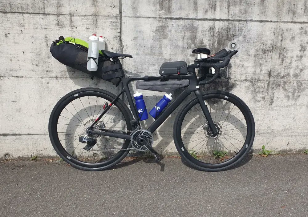 alechat1's tweet photo. Kilian Urwyler - #cap106 - 🇨🇭
4.159,04 km
12 jours 7 heures 7 minutes
28ème de la #tcrno10 https://t.co/VkqpqIHoHz