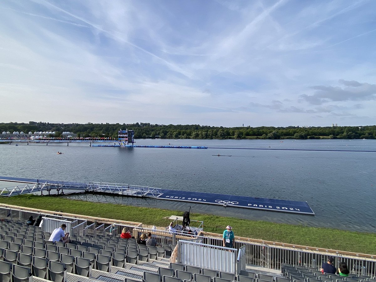 BThompsonEvents's tweet image. All set for the last day of @Paris2024 rowing finals ! The atmosphere is building ! Come on the 8s!