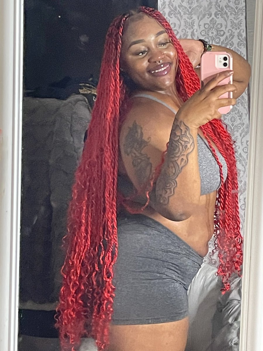 x_richell's tweet image. red on me 😍😍 ..