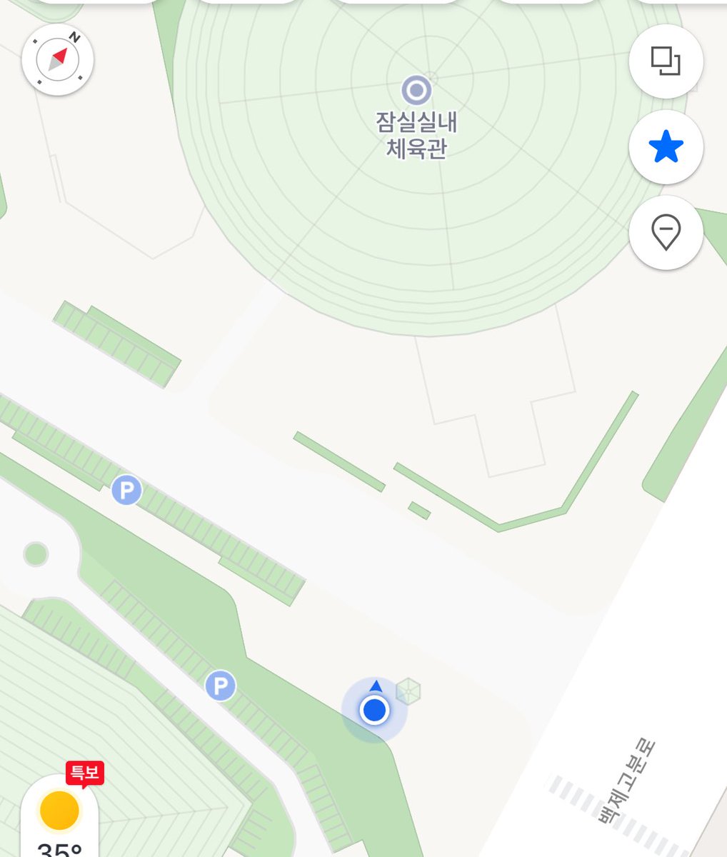 𝑩𝑳𝑨𝑪𝑲 𝑪𝑨𝑻 tweet media