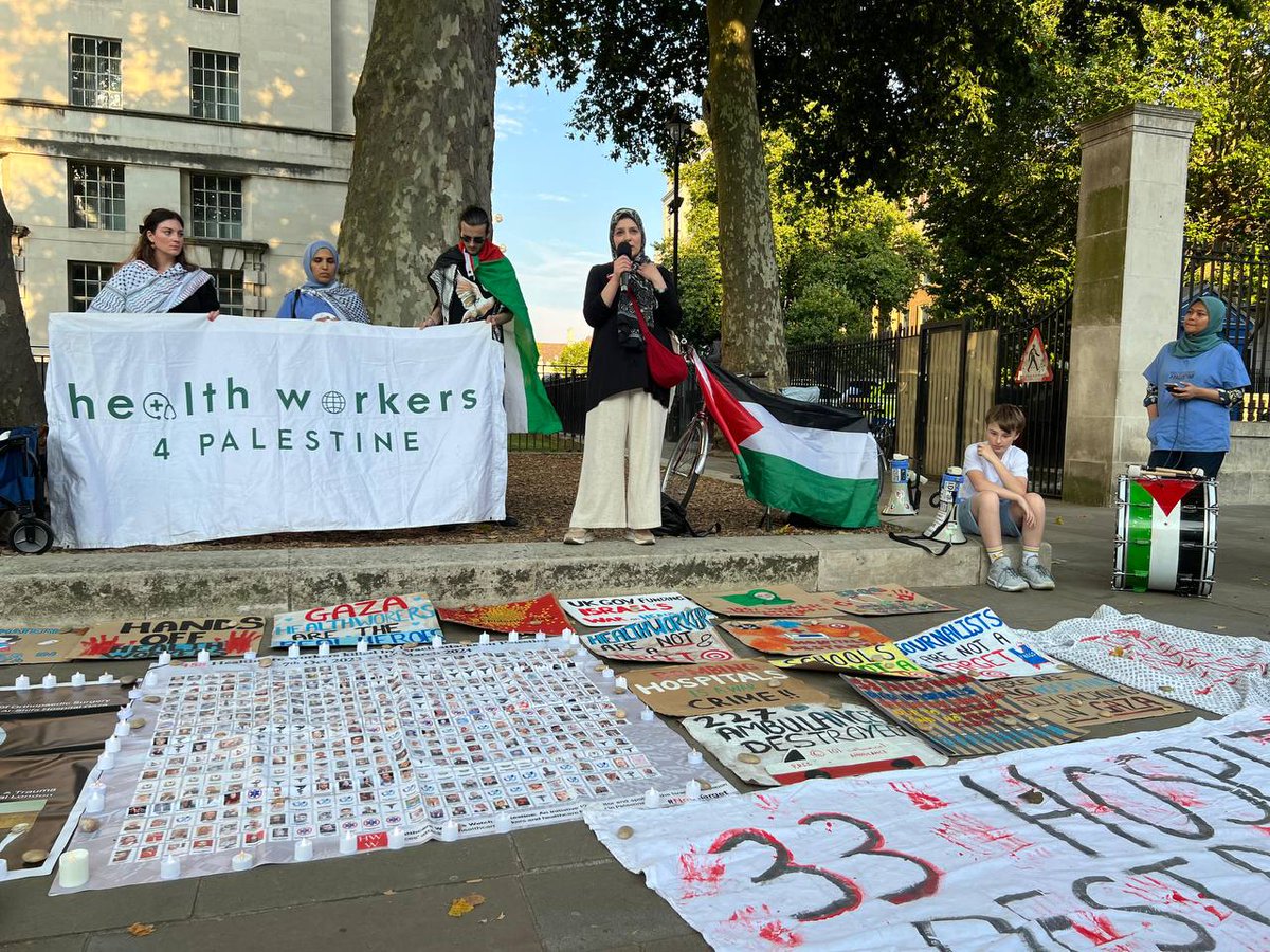 ShafaqHassanSLT's tweet photo. #Healthworkers4Palestine! Speaking about the importance of Speech N language therapists in light of the trauma endured by children/adults in #GazaGenocide #selectivemutism #hearingdifficulties Vigil at 10 Downing Street in memory of healthworkers, journalists and all martyred https://t.co/le4whIyPho