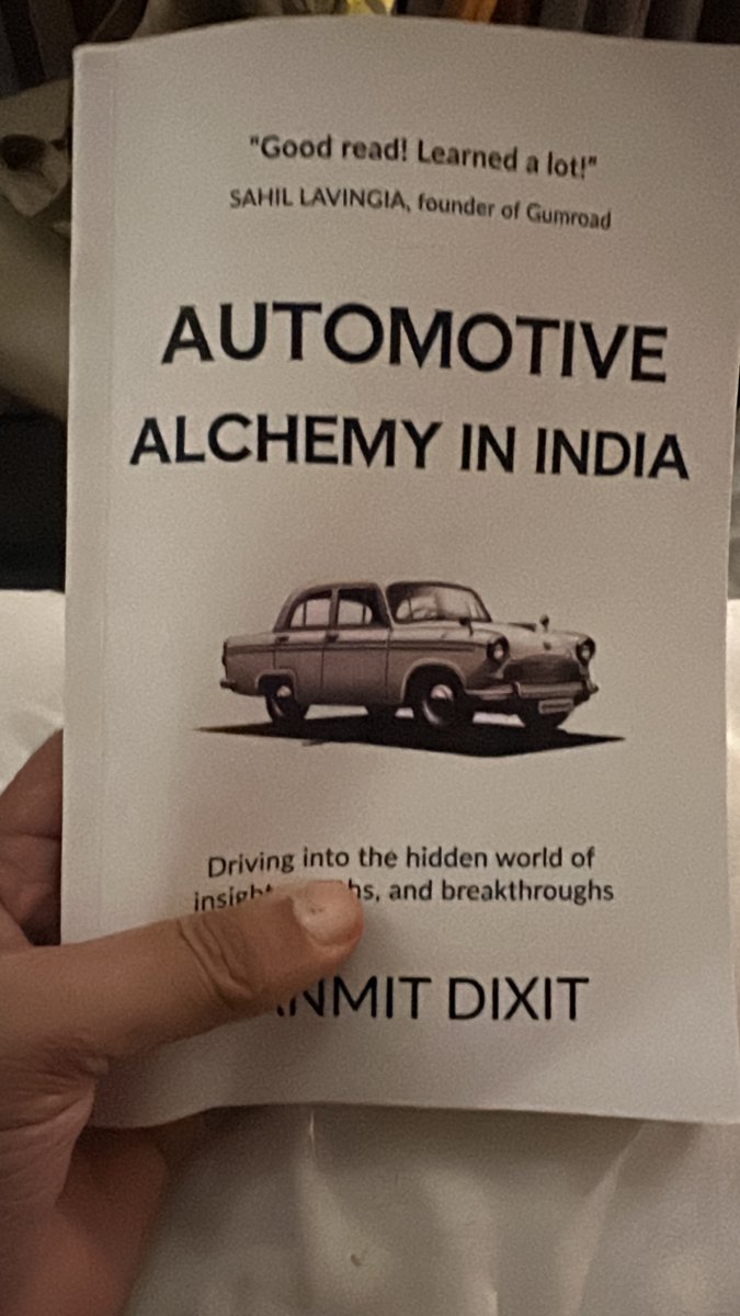 Godgeez's tweet photo. Found the right weekend to read this book when my car is at the workshop 🔩 https://t.co/2MpqP7zddW