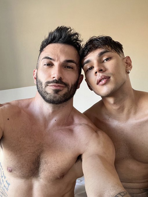 Watch ✨JOHNNY VIPER✨'s leaked NSFW photo on TwXstars