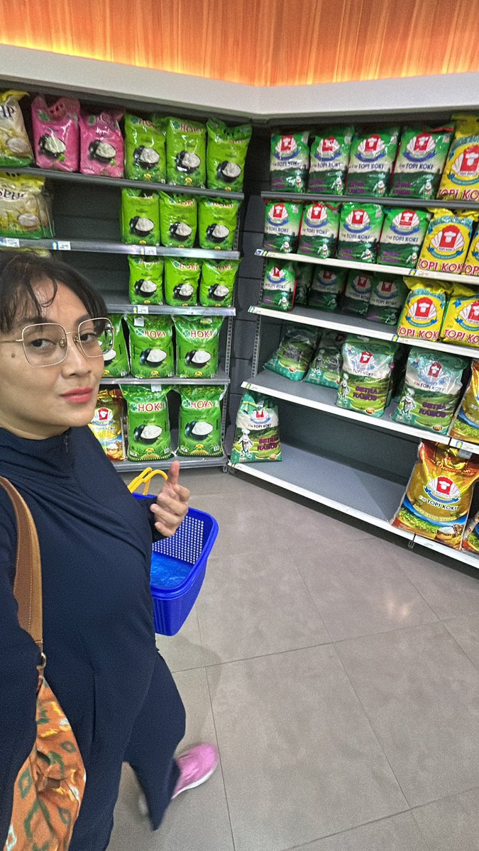 Hello X! Agak ramdom