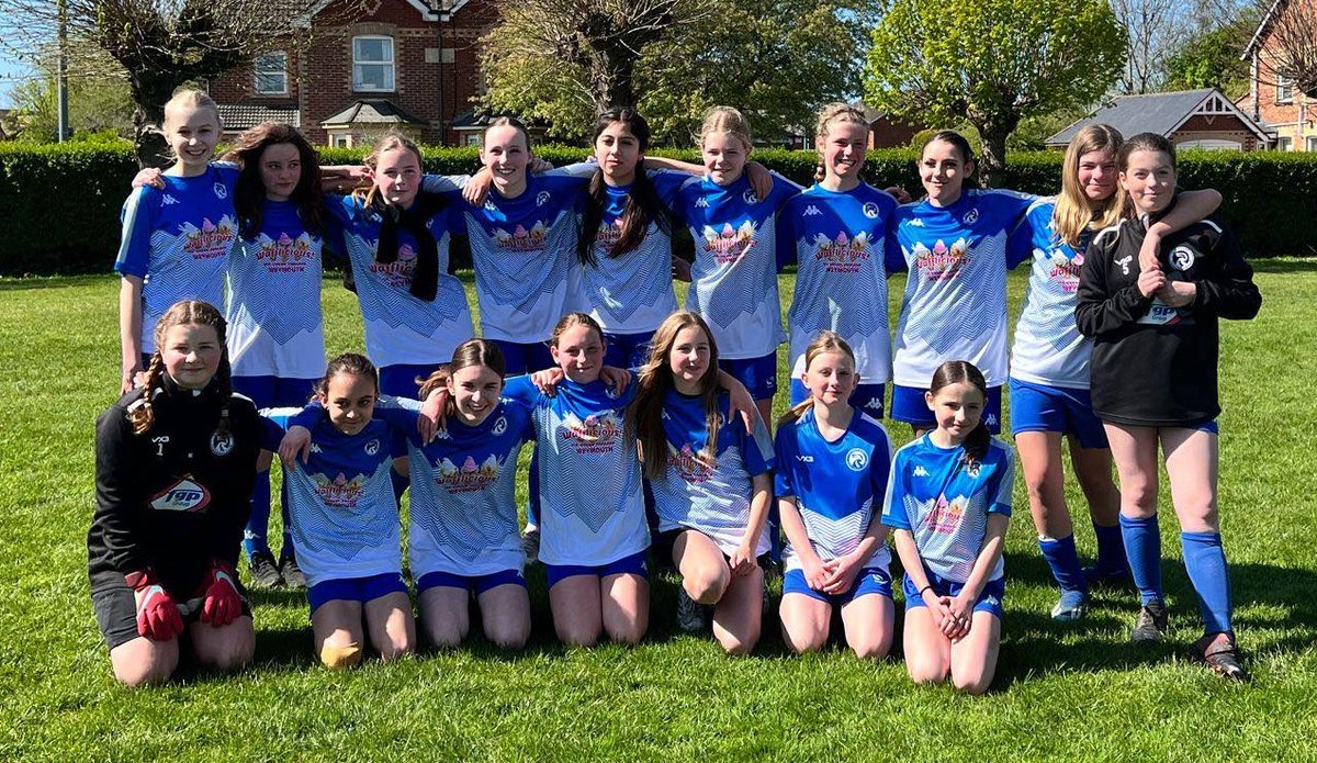 UNDER 14 &amp; 16 GIRLS
For the 2024/25 season Ridgeway FC are looking to recruit additional players for both their under 14 and under 16 girls age groups
All abilities are welcome, if interested please DM us asap
#girlsfootball #weymouth #dorset