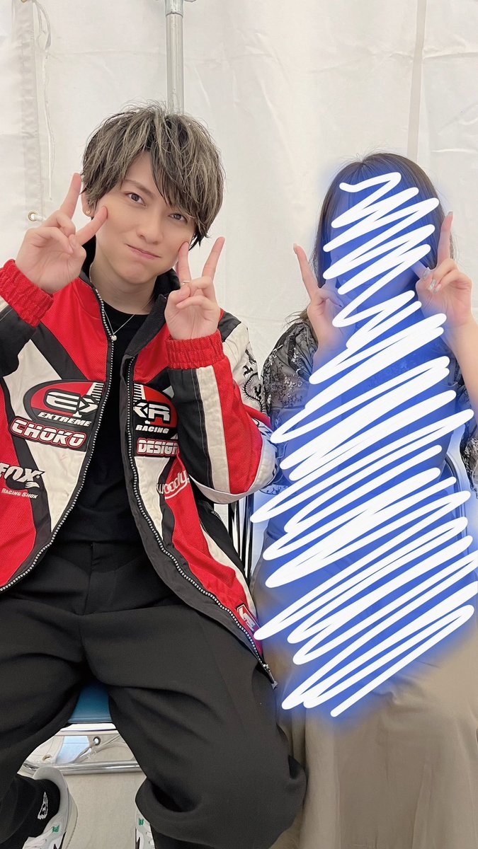 Ar3tK's tweet photo. 余白に個性ありすぎてニヤニヤしてる https://t.co/cpkayuKrCI