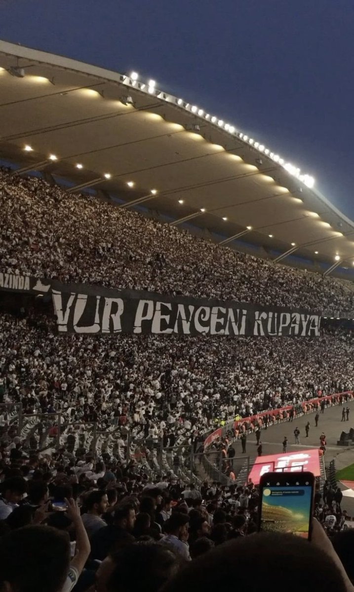 #VurPençeniKupaya 🦅
Saldır Beşiktaşımm 🦅😎