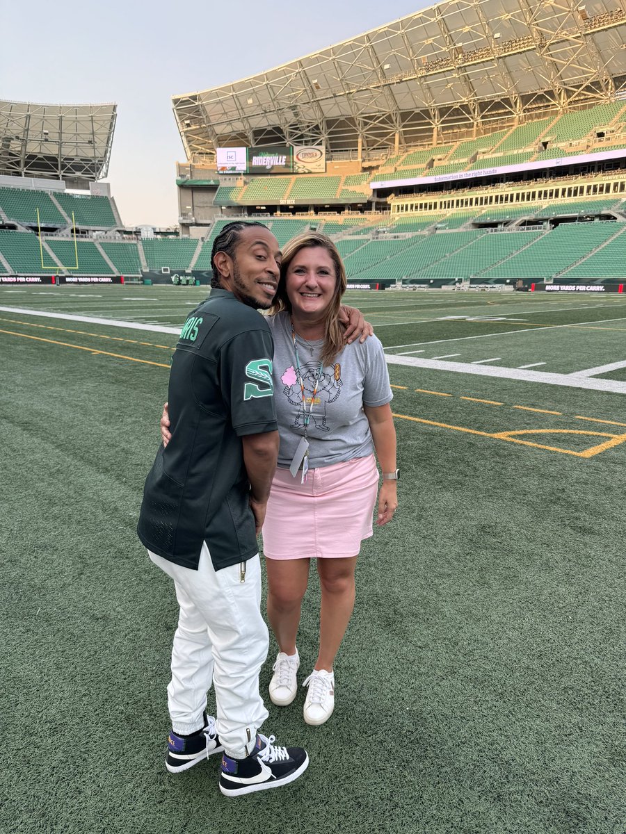 sandra jackle tweet media