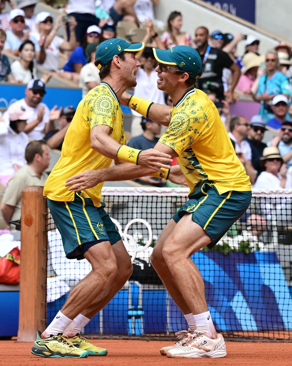 AUSTRALIA HITS GOLD !

Matthew Ebden &amp; John Peers 🇦🇺 defeat Austin Krajicek &amp; Rajeev Ram 🇺🇸 6-7, 7-6, 10-8 and win the Men's Doubles #Gold Medal in #Paris2024 .

They were a set and a break down and came back to win it all after that.

#tennis | #Olympics