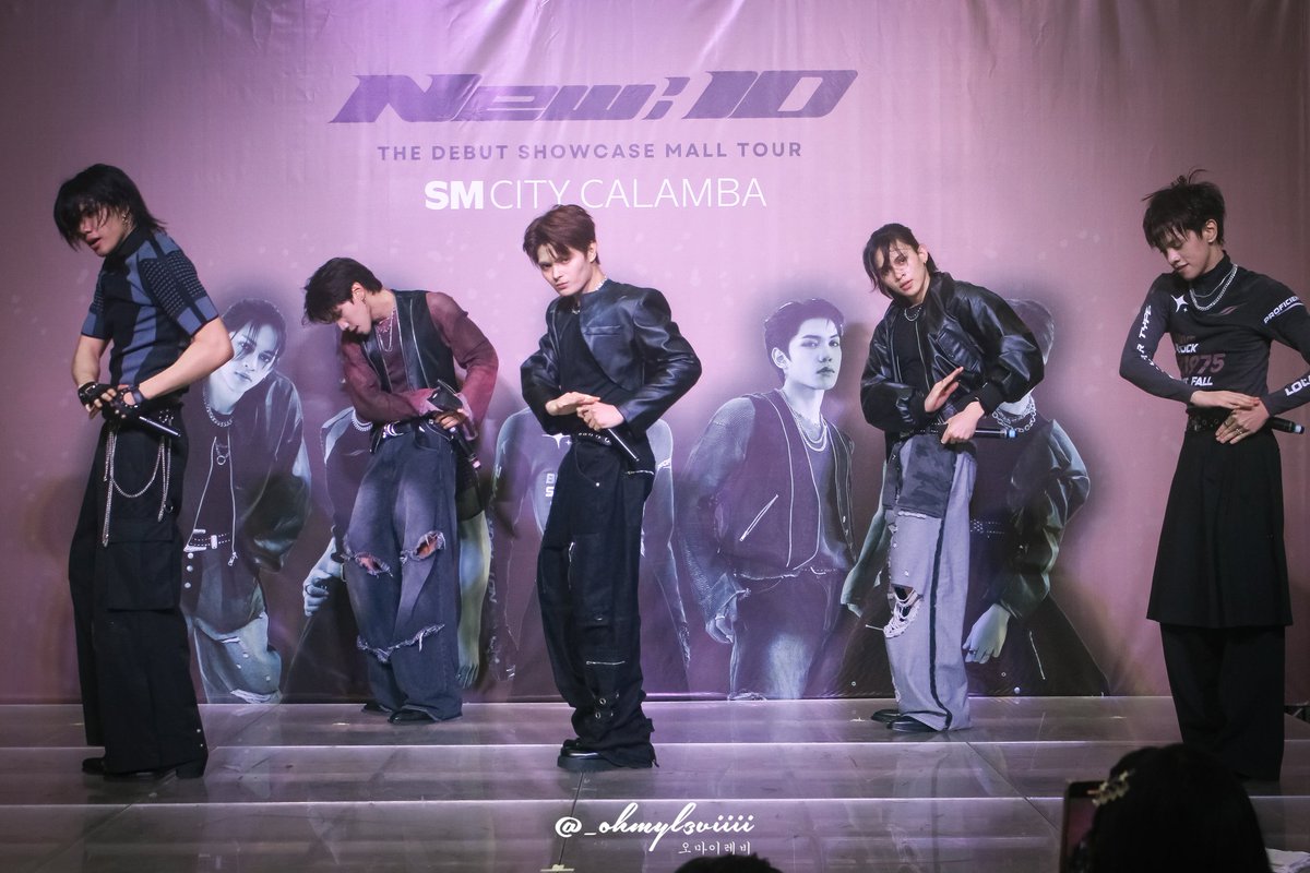 _ohmyl3viiii's tweet photo. πΈ: @official_newID THE DEBUT SHOWCASE MALL TOUR | #THAD #JOM #MACKY #L #WILSON
π
030824
πSM CITY CALAMBA
#New_ID #λ΄μ΄λ
#NewIDinCALAMBA https://t.co/cZG5eLU7E5