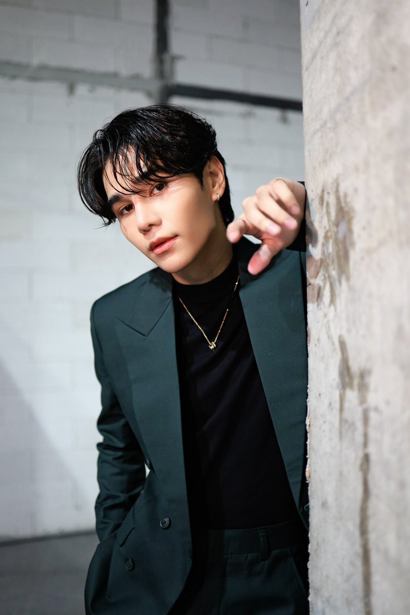 studio_onsaturn's tweet photo. 👀

#NESCAFEGoldCremaGoldenMoment
#NESCAFEGoldCremaXJacksonWang
#JeffSatur https://t.co/vYZGM5g7YQ