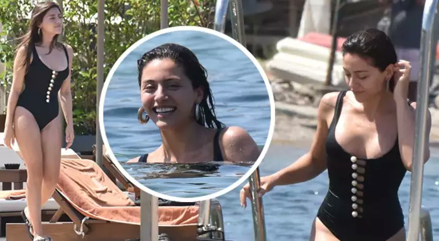 Oyunculuk kariyerinin dışında özel hayatıyla da adından söz ettiren #KızılcıkŞerbeti'nin Doğa'sı #SılaTürkoğlu, #Bodrum'da tatil sezonunu açtı. Türkoğlu, güzelliği ve fit haliyle beach'te ilgi odağı oldu. (Kamil Sümer-Milliyet)