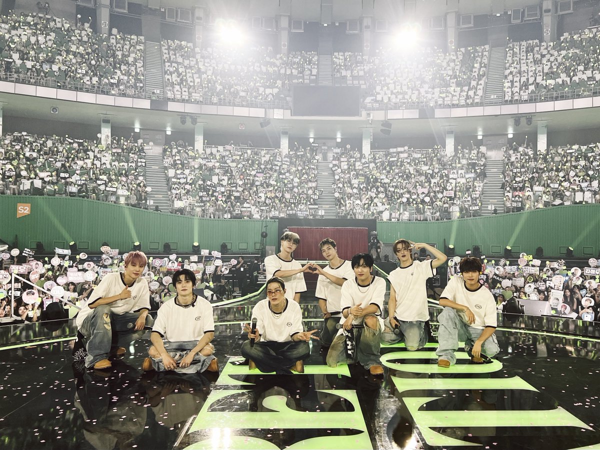 NCTsmtown_127's tweet image. 2024 NCT 127 8th ANNIVERSARY FANMEETING 
💌&amp;lt;8ECRET INVITATION&amp;gt; DAY 1💚

#NCT127 #NCT127_8th_Anniversary
#8ECRET_INVITATION
#NCT127_8ECRET_INVITATION #NCT