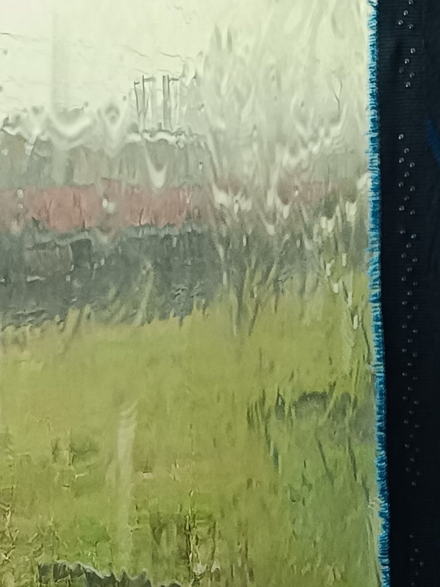 hey_its_abhi's tweet photo. #theme_pic_India_railways
#sideberth views
#Monsoon https://t.co/avjhDKrq5T