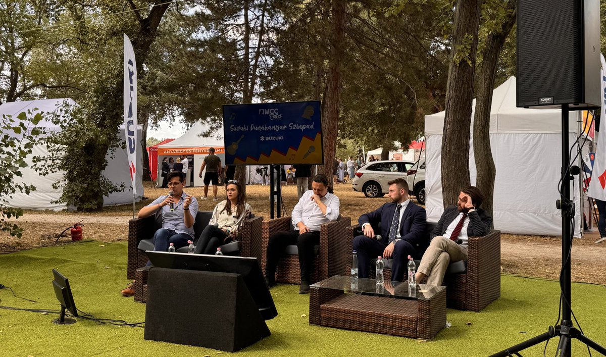 🔎 Where Does Woke Foreign Policy Lead?

At the <a href="/hiia_budapest/">Hungarian Institute of International Affairs</a> panel at <a href="/MCC_Budapest/">Mathias Corvinus Collegium</a> Feszt, we took a look.

“Why can’t our leaders see that woke foreign policy is damaging the West?” asked <a href="/philippilk/">Philip Pilkington</a>. “It’s not sustainable. This will not last. Leaders should be representing