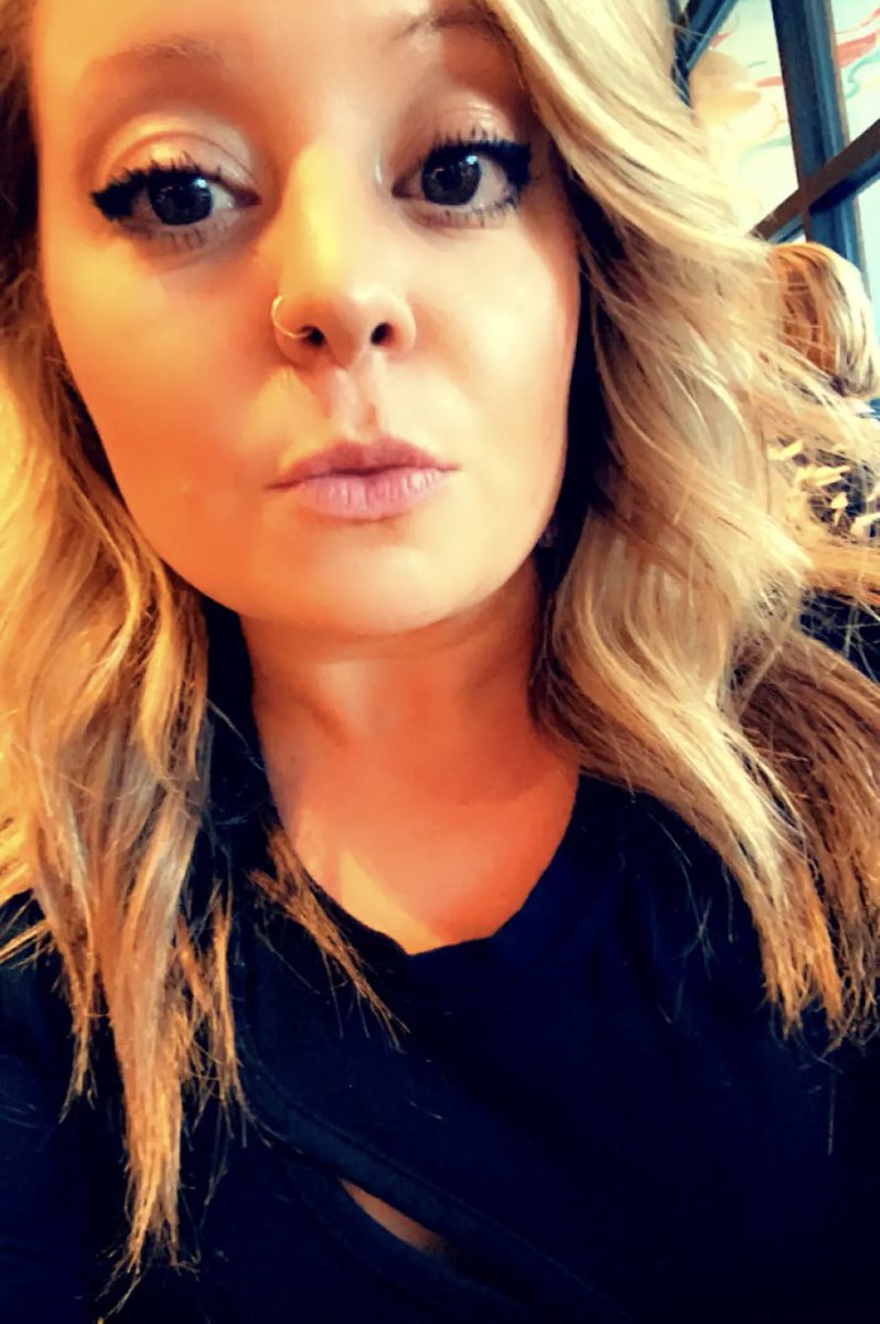 TinyTeeMom's tweet photo. Friday nights call for tequila 🍹 https://t.co/gpYeeY5Jdh