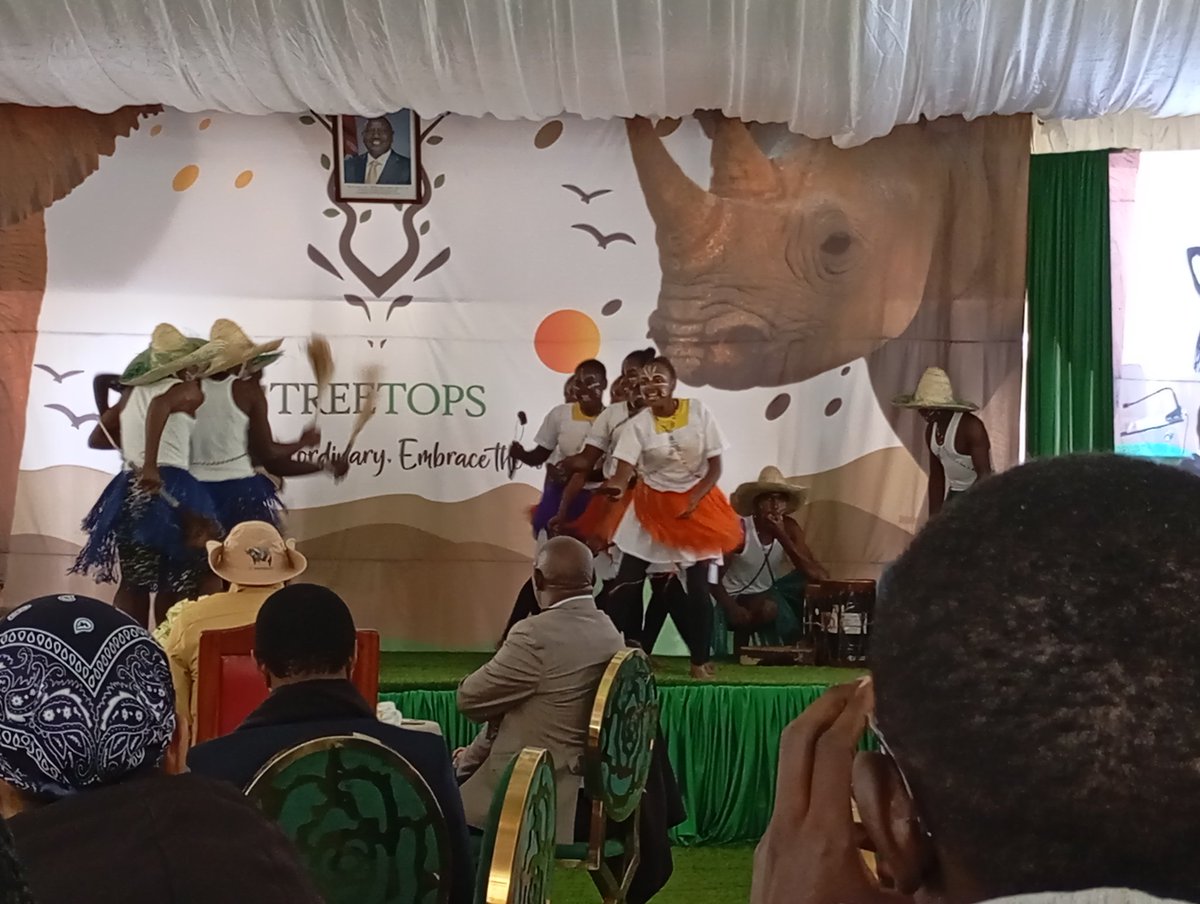 AenenKei's tweet photo. Opening dance at the Launch of Treetops Lodge - Aberdares National Park
#ZuruAberdare
#ExploreAberdare
#TufikeTreetops
#TreetopsGrandOpening
#KaribuTreetopsAberdare https://t.co/nutKGExSqT