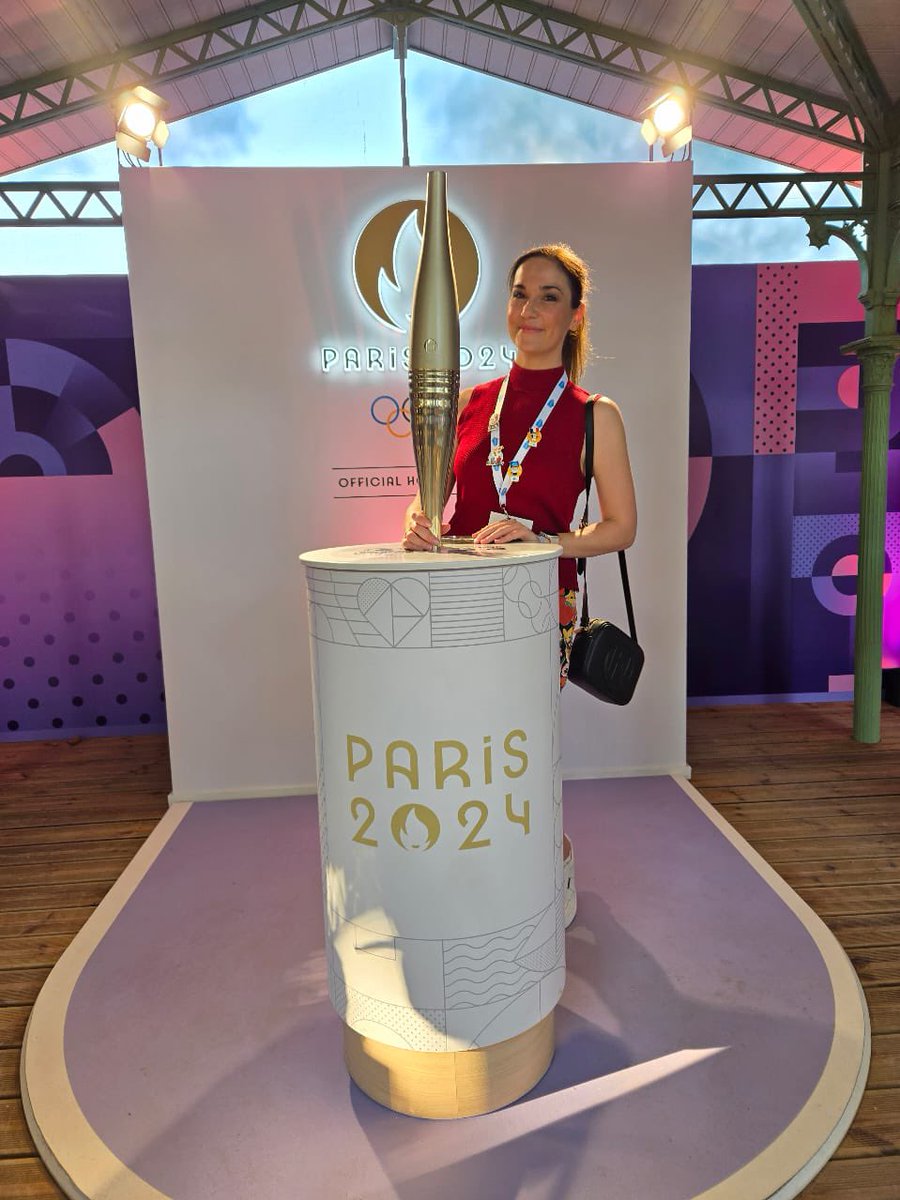 Seline van der Wat tweet media