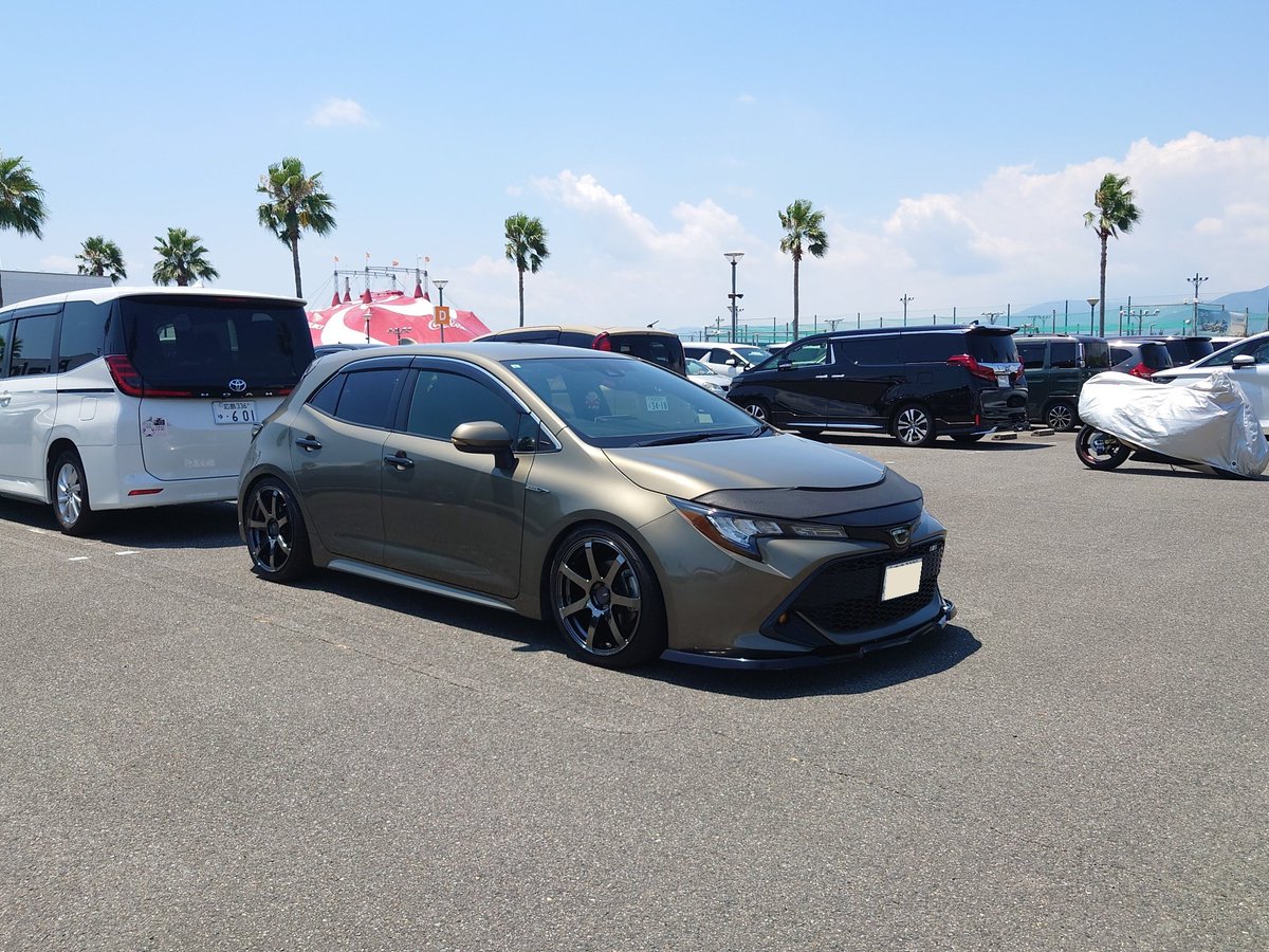 peichan310's tweet photo. BLITZ時代との差www
#マリーナホップ　#TEIN　#カローラスポーツ https://t.co/0IUUUM2bvz