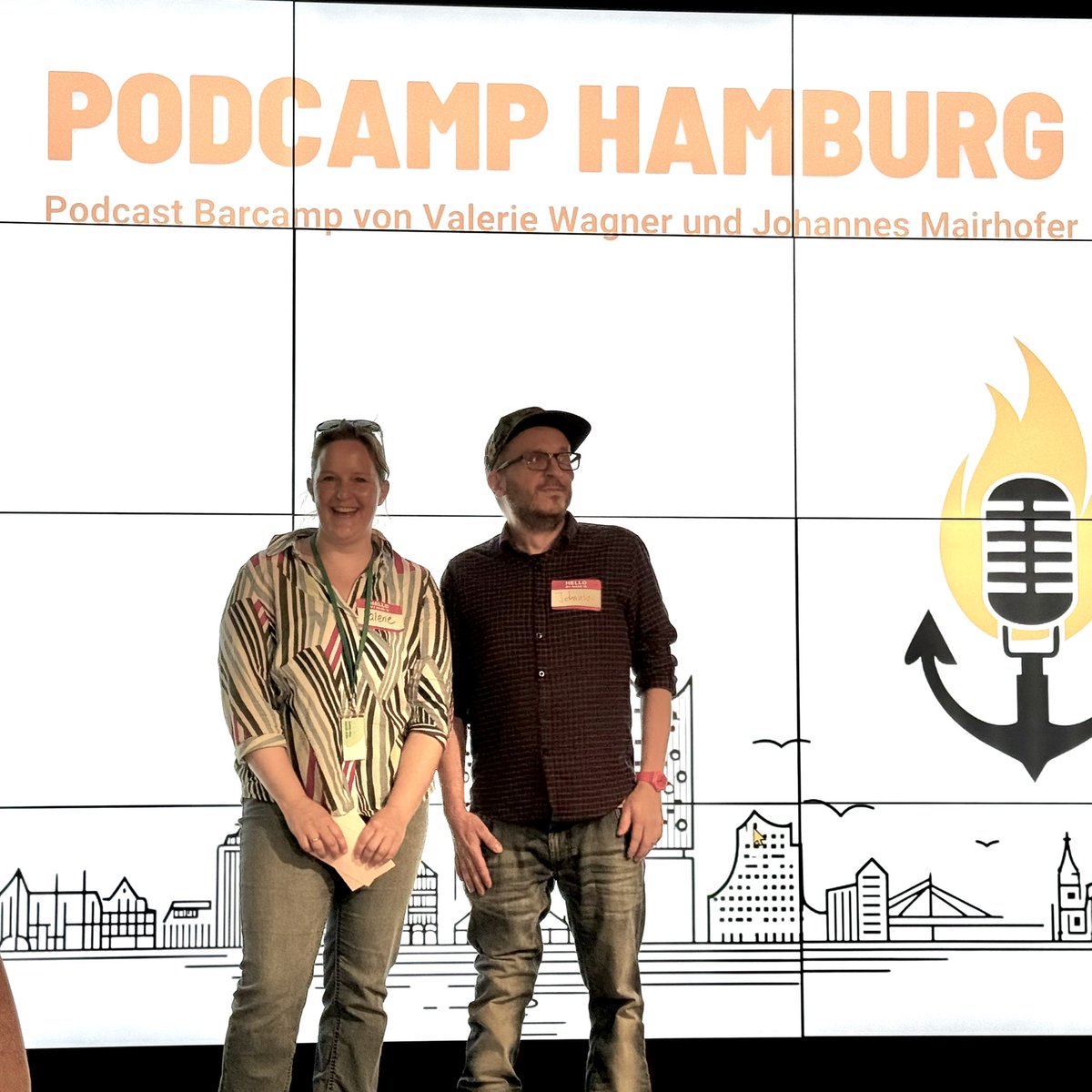 Thorsten Bastian (@thorstenbastian) on Twitter photo Gestern auf dem #podcamphamburg. Schön war‘s! Danke für die Orga, liebe <a href="/ValerieWagner_/">Valerie Wagner</a>  und lieber Johannes Mairhofer. Gestern auf dem #podcamphamburg. Schön war‘s! Danke für die Orga, liebe <a href="/ValerieWagner_/">Valerie Wagner</a>  und lieber Johannes Mairhofer.