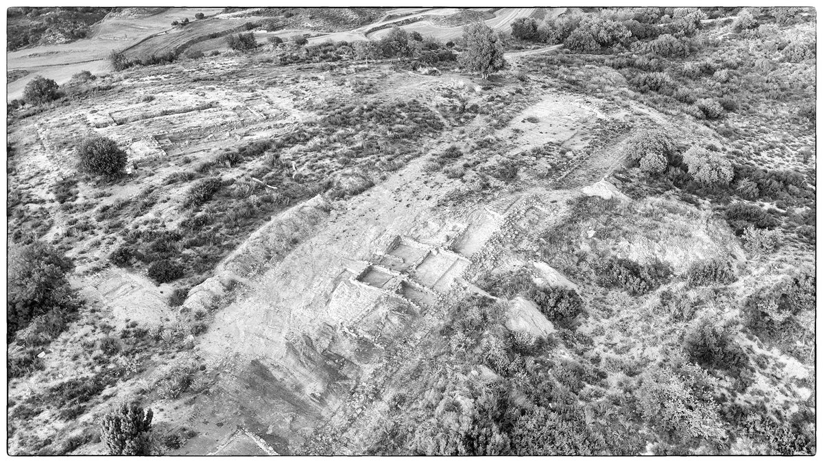 ramonsunyer's tweet photo. Rondant pel castrum romà de Puig Castellar, 150 aC, i precursor de #Iesso , a #Biosca @valldellobregos , #boncapdesetmana
@lasegarra @aralleida @catexperience @patrimonigencat @SomSegarra @caminsnatura @lasajolida @viladetora https://t.co/aUhm4iU48M