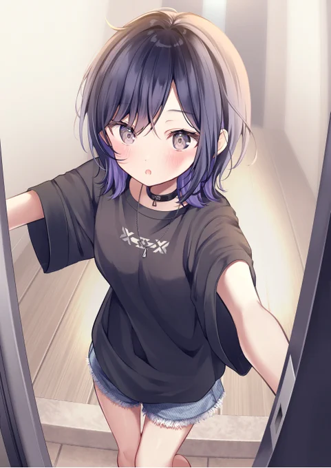 玄関にお出迎えしてくれる反抗期の妹ちゃん 