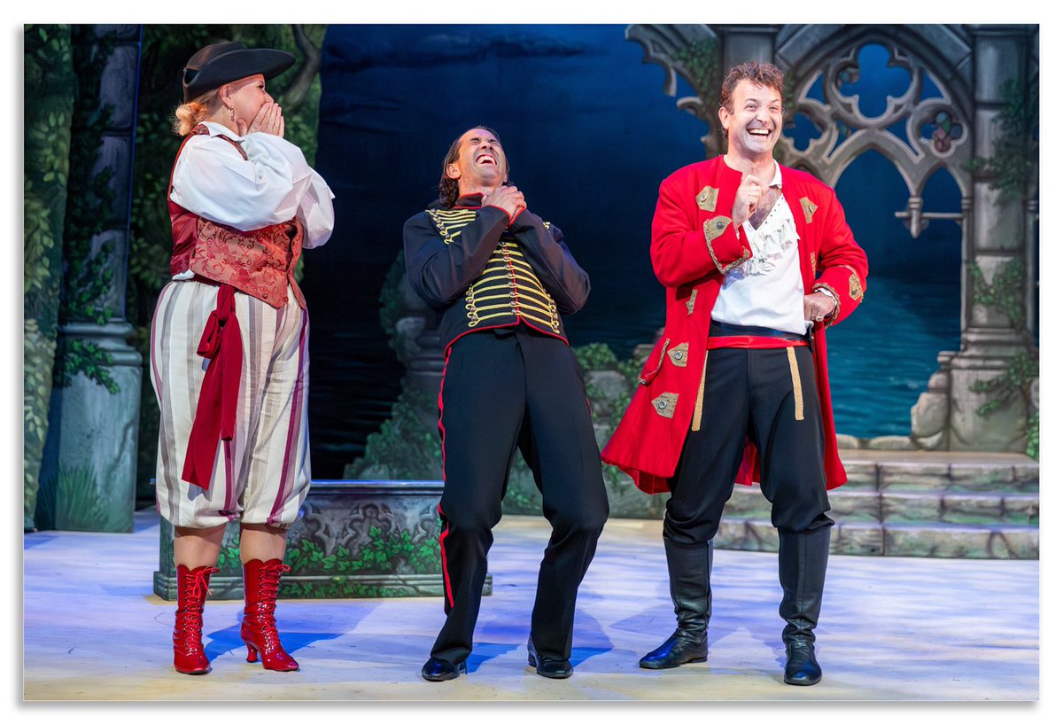 The National G&S Opera Company tweet media