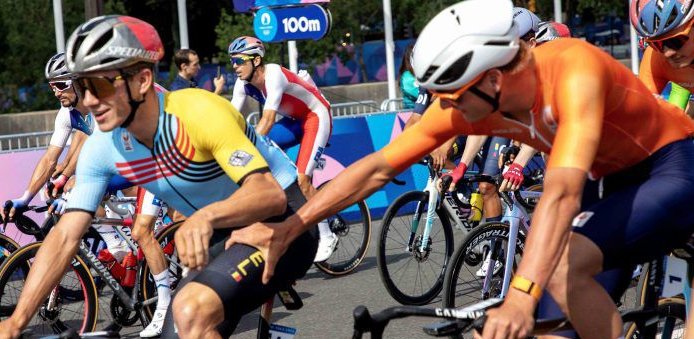 Cycling out of context (@outofcycling) on Twitter photo 