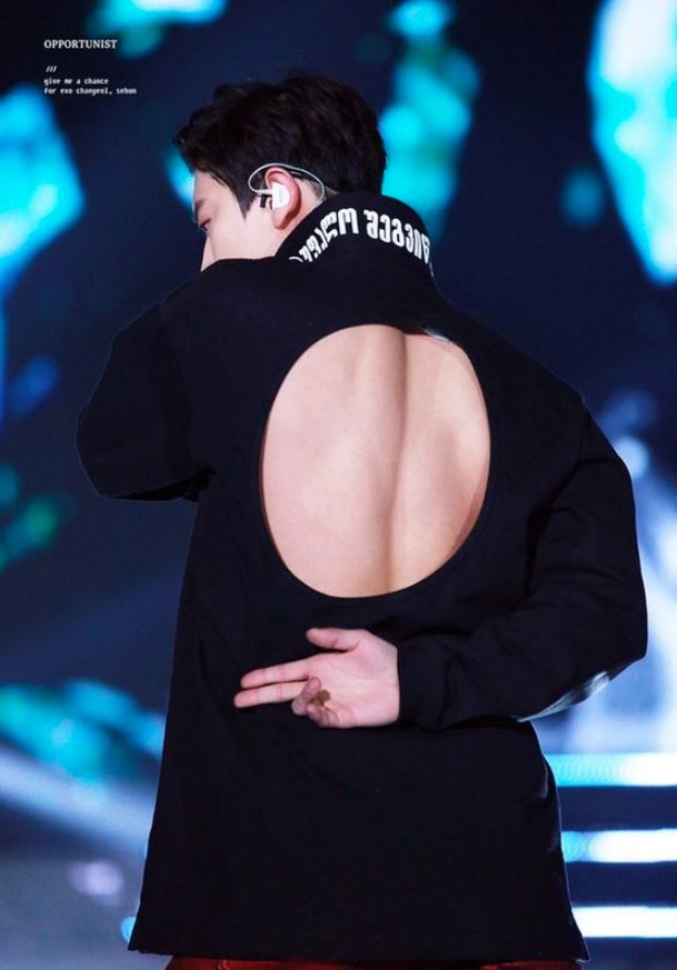 EXO's Chanyeol at the 2018 Gayo Daejeon.