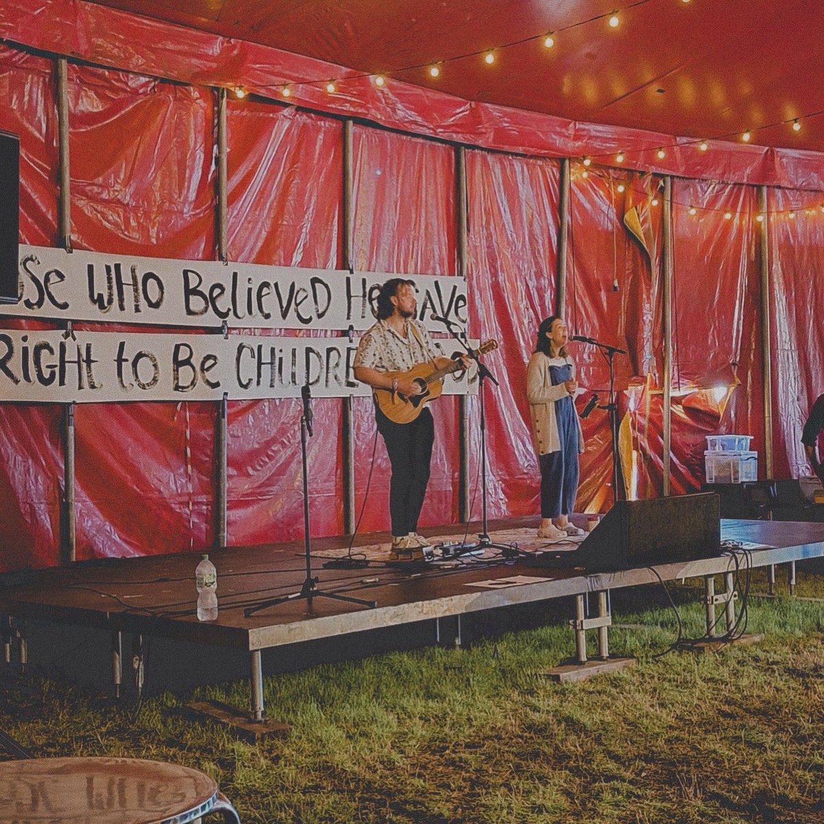 HTWarrell's tweet photo. New Wine Festival 🍇

Such a special time away at @NewWineEngland 
seeing a growing hunger in the people of God ⚡️
leading worship across the site 🙌
the Holy Spirit poured out richly 🕊️
catching up with good friends 🙏
championing the amazing @stephwarrell 🥰 https://t.co/0Z7YDmo0Sa