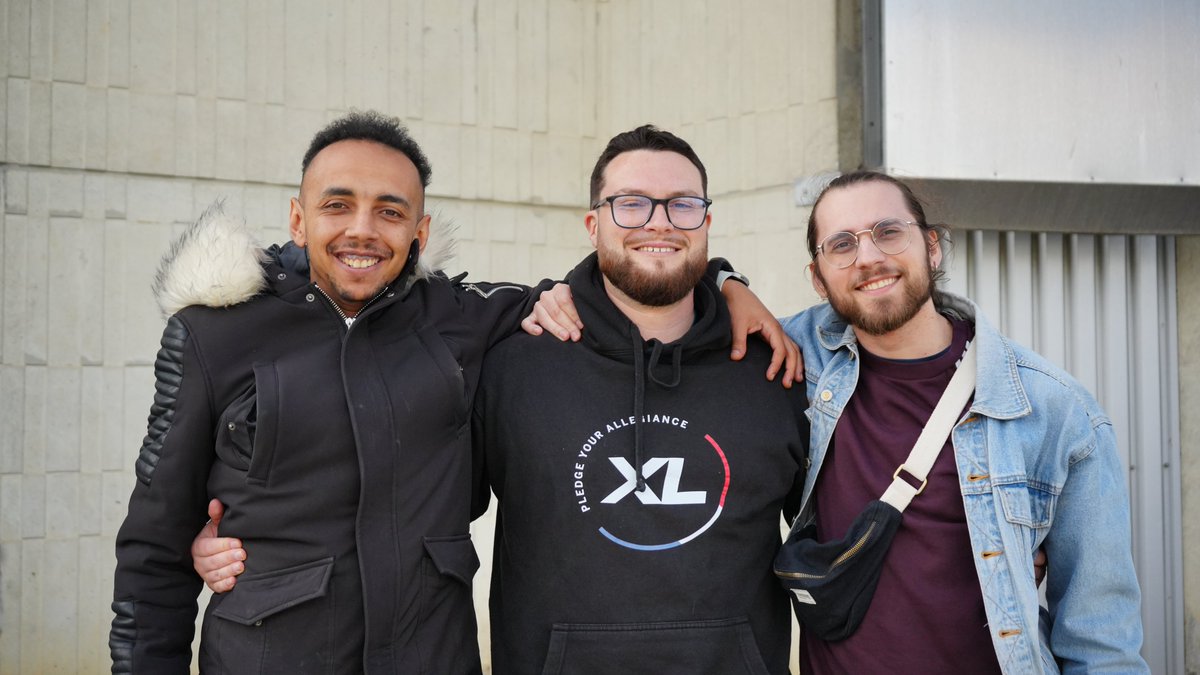Lamxis tweet media