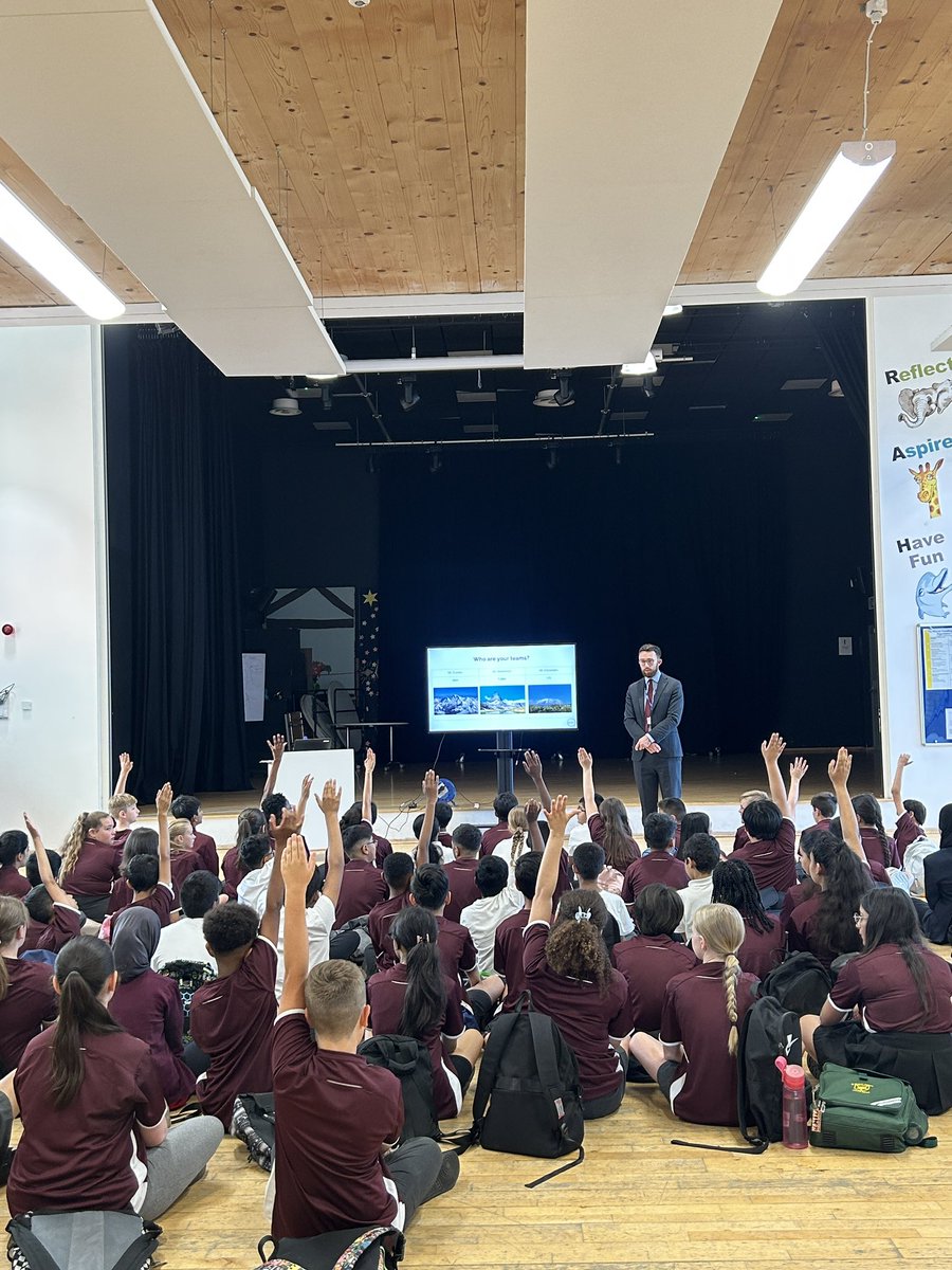 Louis Everett tweet media