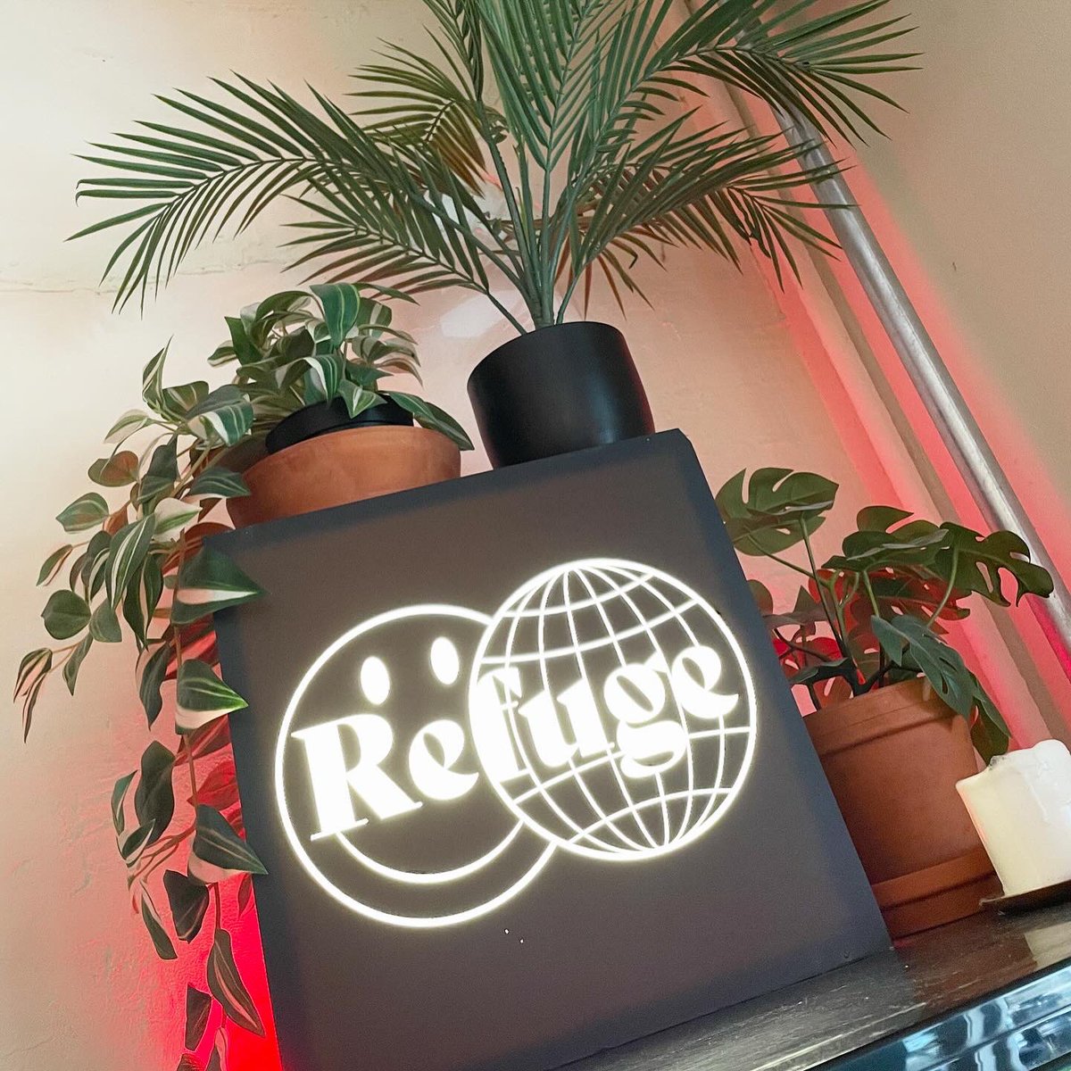 kidkanevil's tweet photo. today nion playground x @RefugeWorldwide all japanese music 3 hour takeover from 13:00 CET! i’ll be doing an hour all NUJABES & friends mix 14:00 CET 🎧🔊❤️
lock in! gonna to be a special 1…
https://t.co/q7KeVErgsR
🇯🇵🎶📻
#refugeworldwide #radio #nionplayground #nujabes https://t.co/664pA3tbGx