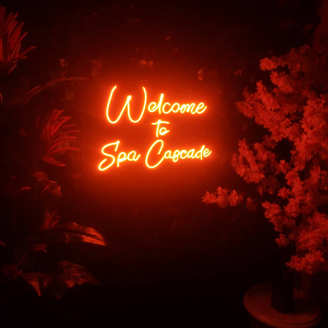 aonetinymc's tweet photo. Come relax and pamper yourself at Spa Cascade Mbarara! Indulge in massages, facials, waxing, and haircuts for a rejuvenating experience. #SpaCascadeMbarara https://t.co/V8YkaUIiVc