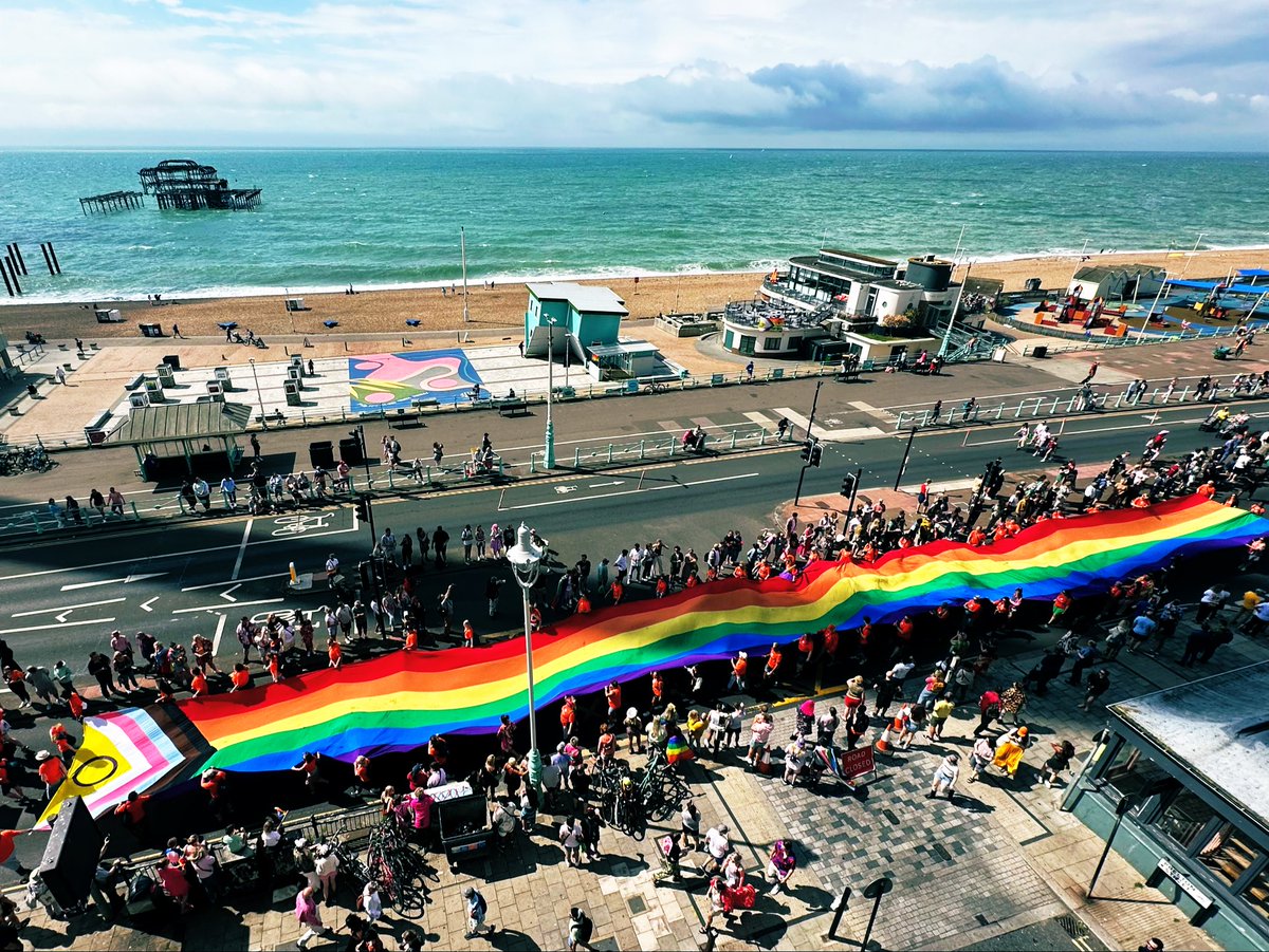 Steveontour1's tweet image. Suns out #Prides out #BrightonPride #Pride2024 #Brighton @ThePhotoHour