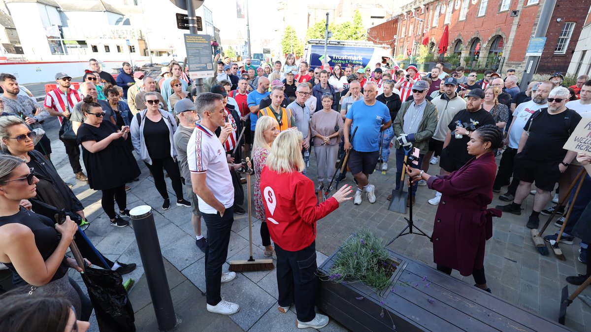 Sunderland UK tweet media