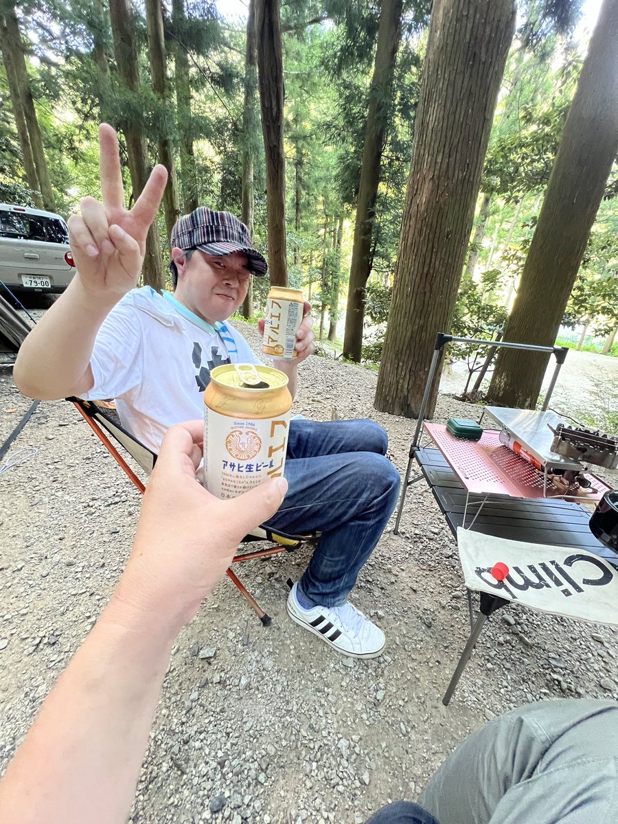 ke11noue's tweet photo. #PCNW
#還暦キャンプ
初めてのキャンプが真夏!!川が気持ち良かったが流れがきついね。 https://t.co/Pu5bAVcaHZ