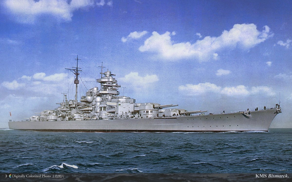 USAS_WW1's tweet image. #USNavy #RoyalNavy #tech #WWII #ships #Questions - German WWII battleships Bismarck and Tirpitz had domes atop columns around the superstructure. Are those range fingers for secondary armament? And what were the curved "pipes" into the smoke stack and the "chimneys" around it?
