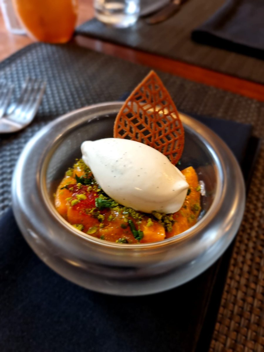 New on the lunch menu this week white wine poached apricots, mint, pistachio and cherry Bakewell ice cream #purslanerestaurant #apricots #cherrybakewell @top_edinburgh_restaurants #stockbridge