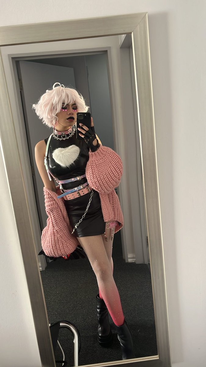 ♥️ Dia 🖤 tweet media