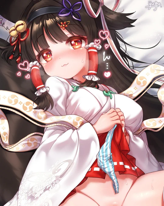 【Commission】黒髪の巫女きつねさん 